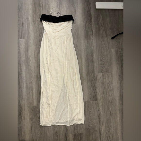 RARE Reformation Illiana white velvet bridal dress - Picture 6 of 12